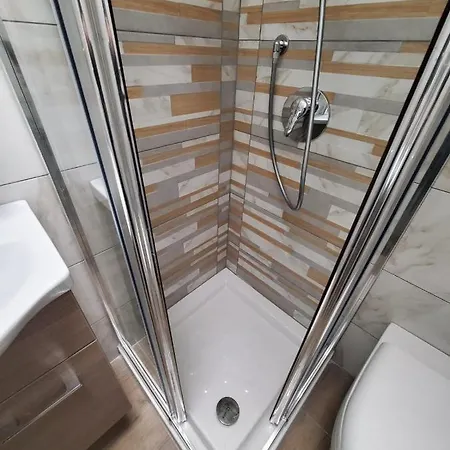 Apartment Ashur Mondello